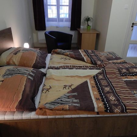 Csillagvirag Apartman Daire Mosonmagyaróvár Dış mekan fotoğraf