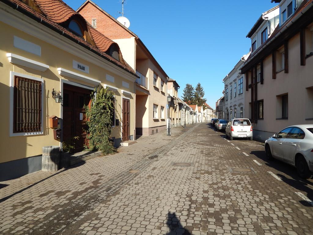 Csillagvirag Apartman Daire Mosonmagyaróvár Dış mekan fotoğraf