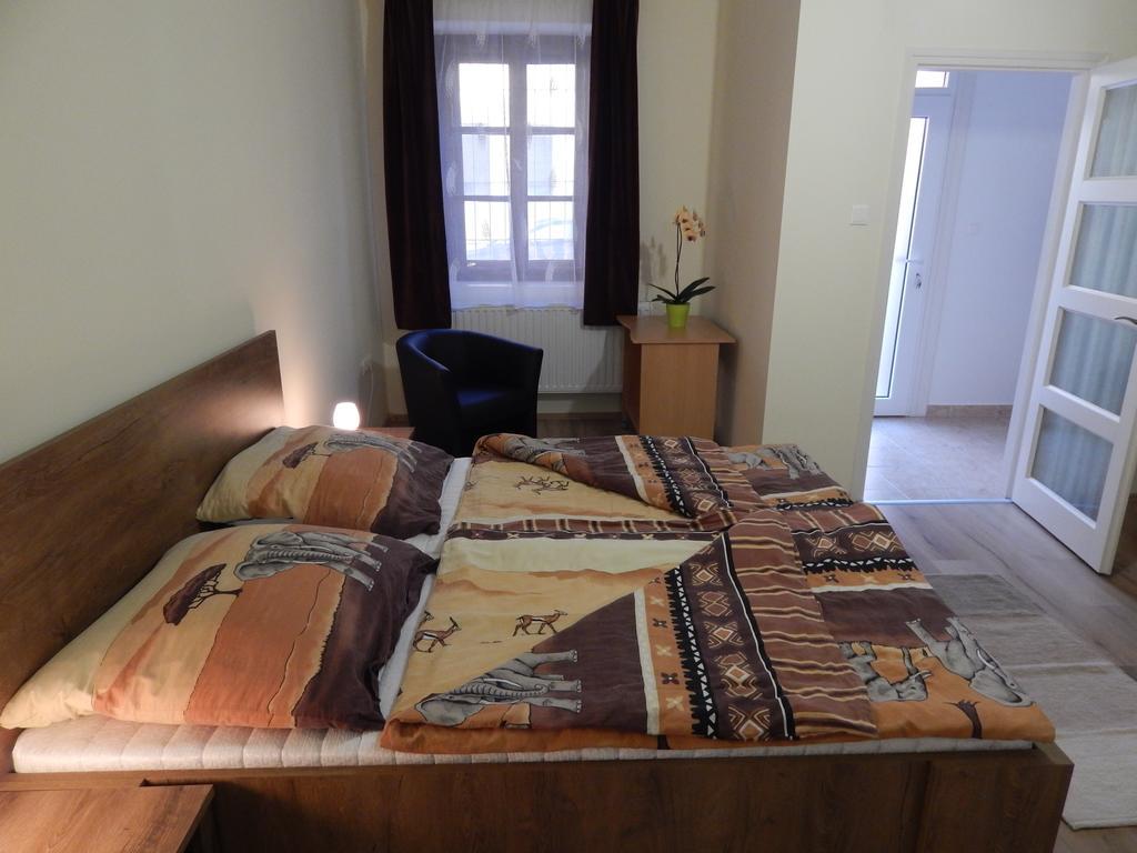 Csillagvirag Apartman Daire Mosonmagyaróvár Dış mekan fotoğraf